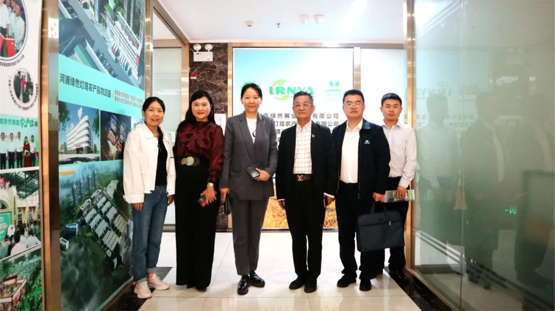 【集團(tuán)動(dòng)態(tài)】新疆喀什市委常委、副市長(zhǎng)，中亞南亞工業(yè)園區(qū)黨工委委員、管委會(huì)副主任馬翔一行蒞臨綠然農(nóng)業(yè)集團(tuán)考察