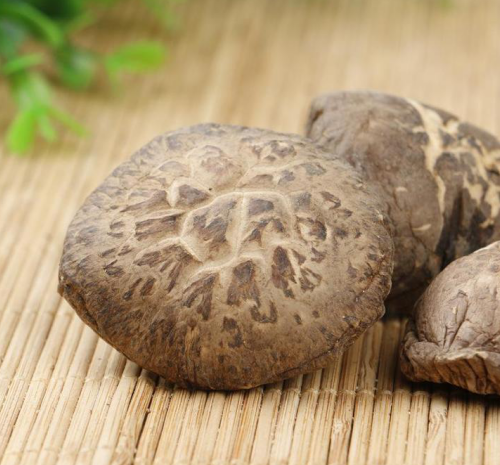 1~6月 金華食用菌出口貿(mào)易額持續(xù)呈增長(zhǎng)趨勢(shì)